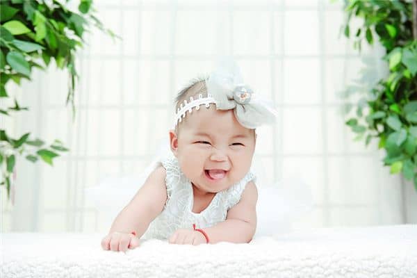 梦见小孩