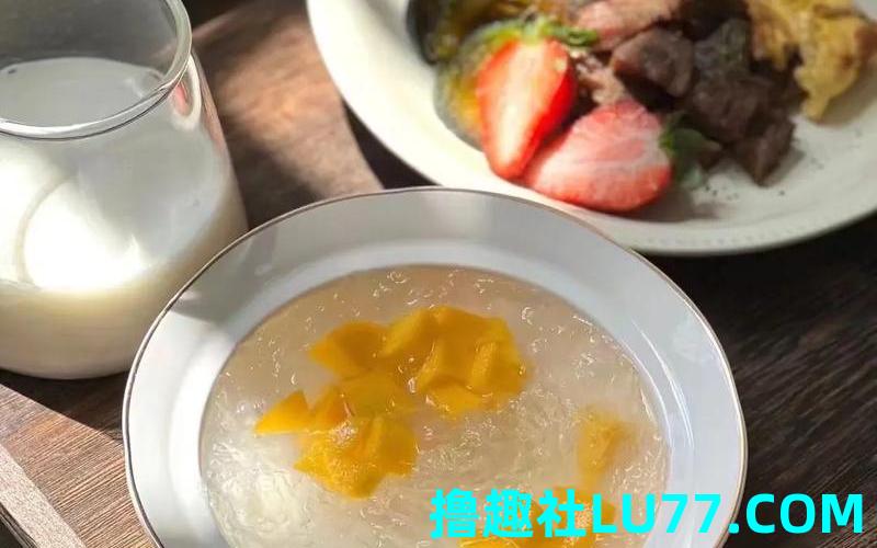 梦见在吃燕窝 梦见在吃燕窝