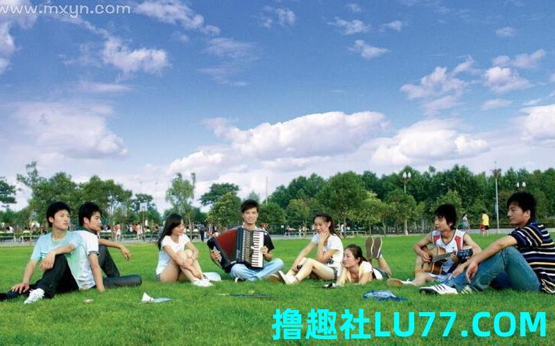 梦见上学写作业