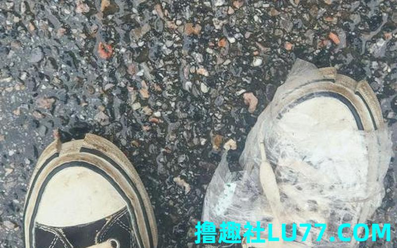 梦见鞋掉地 梦见鞋掉地