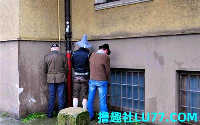 梦见撒尿满口 梦见撒尿满口