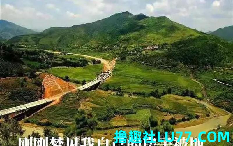 梦见被房子压死自己