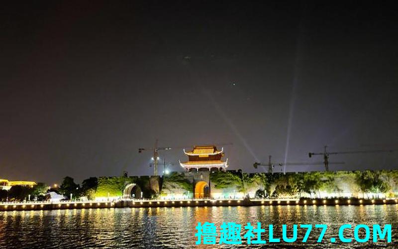 梦见雨淹楼