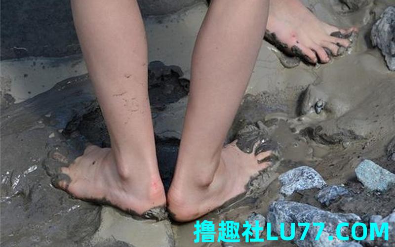 周公解梦 梦见泥土
