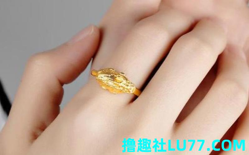 梦见自己手上