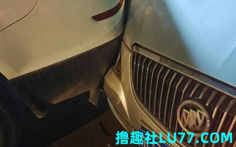 梦见车子被追尾是什么意思