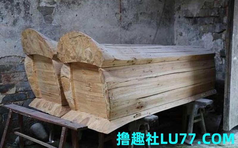 梦见烧棺朴 梦见烧棺朴