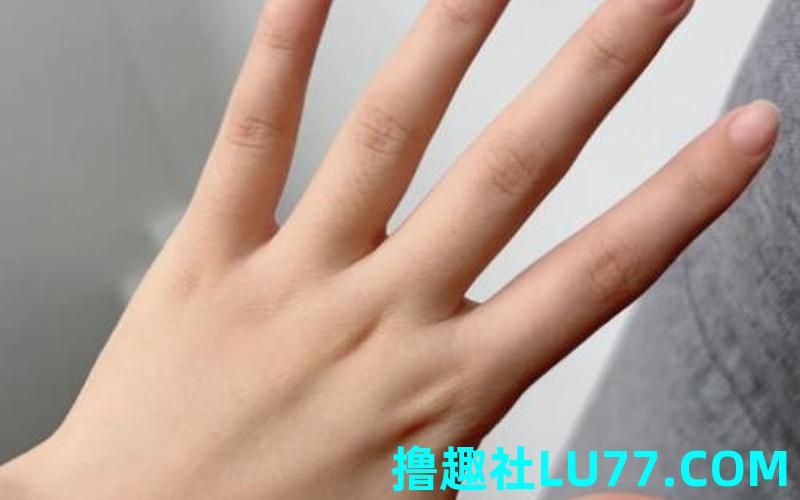 梦见手指娈型