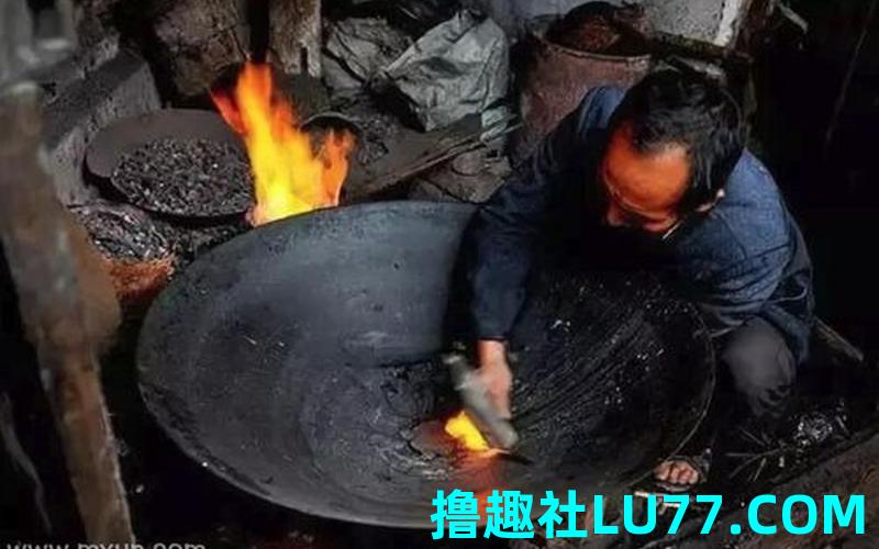 梦见酒钢漏了