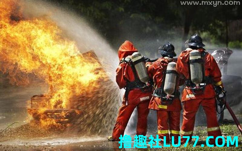 梦见请别做事