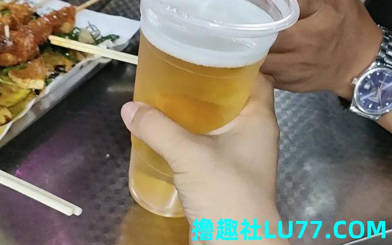 梦见老公吃酒