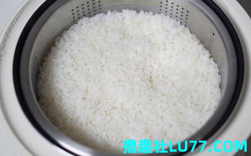 梦见锅里米饭 梦见锅里米饭