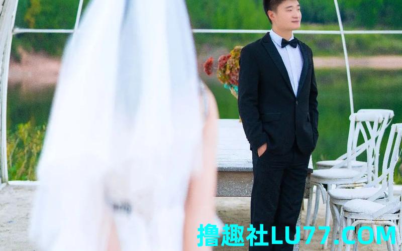 男人梦见女人照相