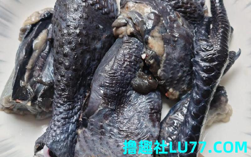 梦见炸乌鸡 梦见炸乌鸡