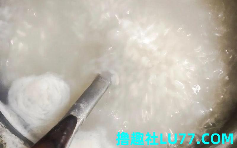 梦见煮了一大锅粥 梦见煮了一大锅粥