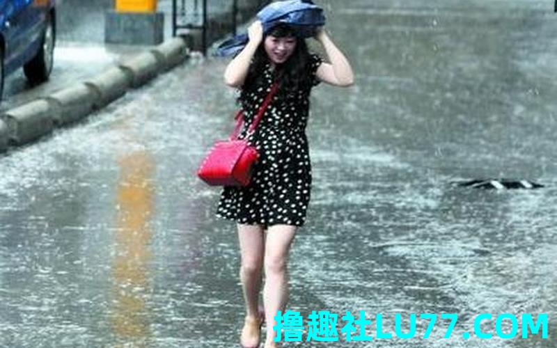 梦见背领导走路 梦见背领导走路