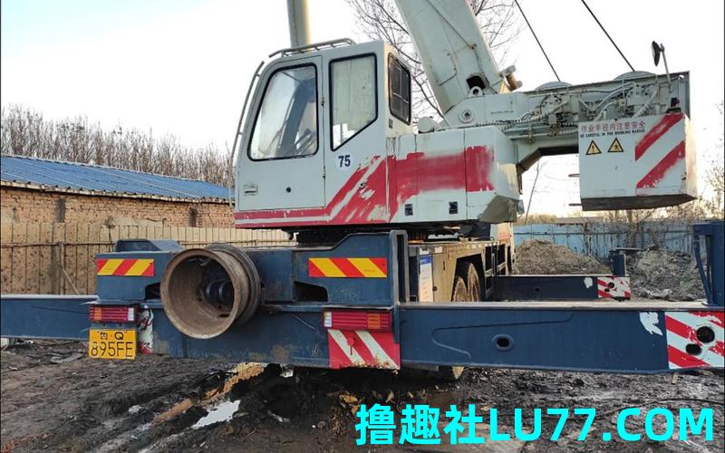 梦见老吊车