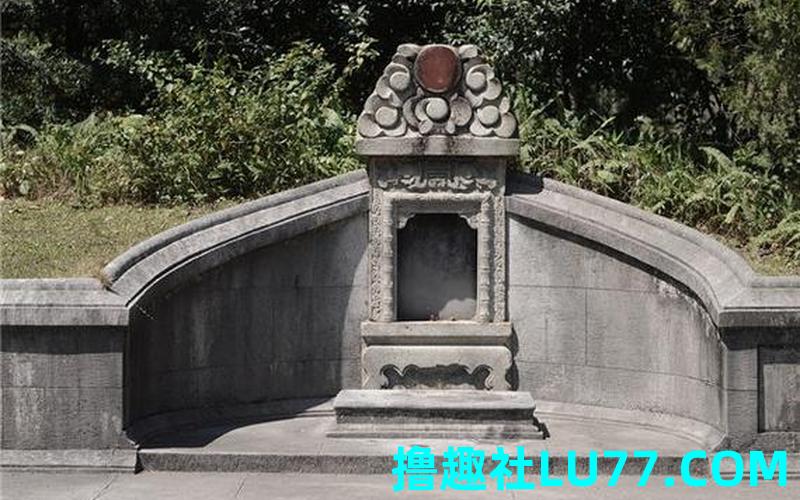 梦见修正坟墓 梦见修正坟墓