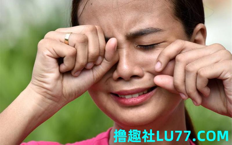 梦见自己把包丢了