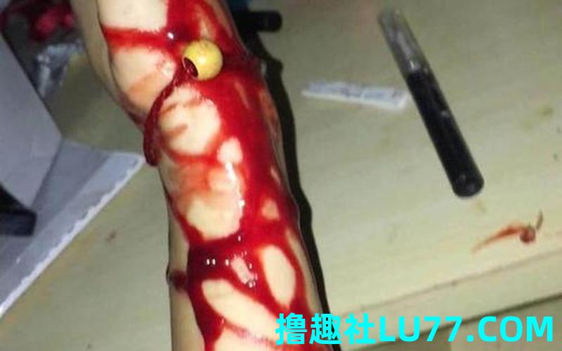 梦见自己手腕被割流血 梦见自己手腕被割流血