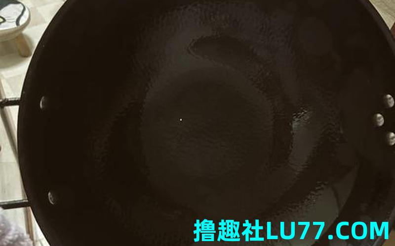 梦见锅底有小洞 梦见锅底有小洞