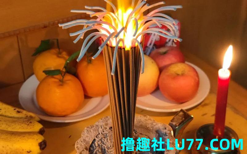 梦见点灯拜神
