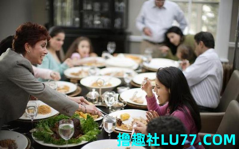 梦见请鬼吃饭是什么意思 梦见请鬼吃饭是什么意思