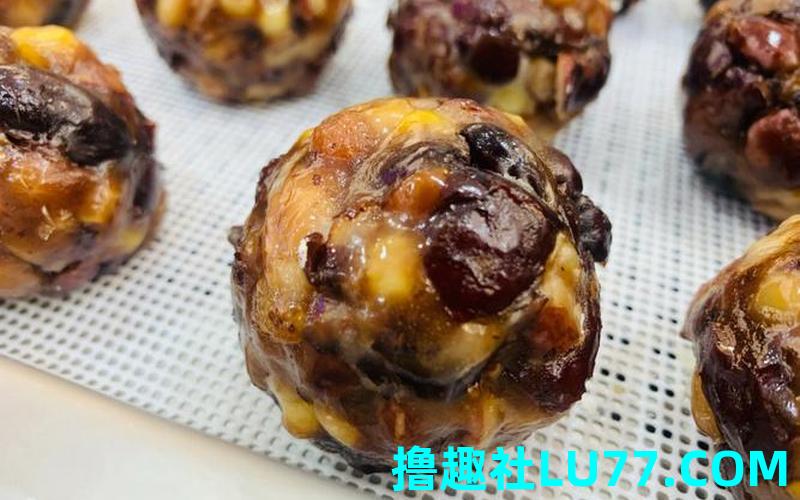 梦见粘豆包