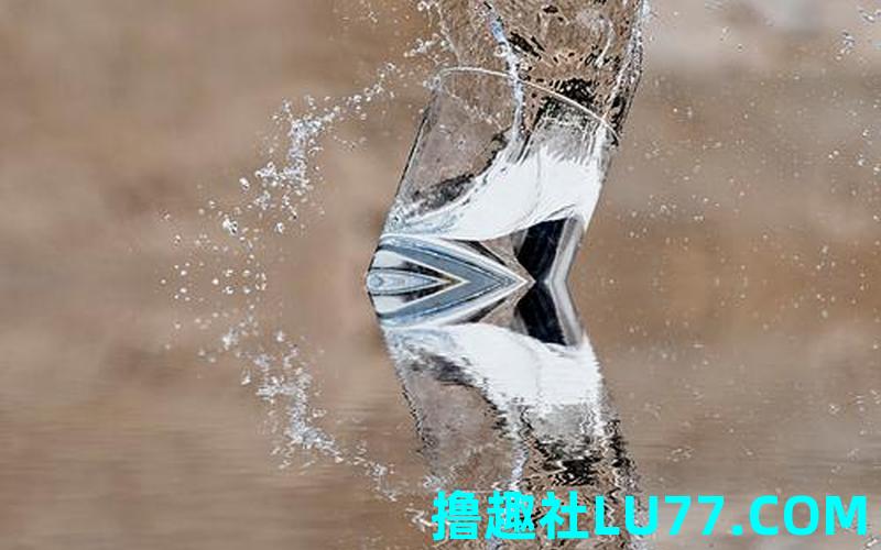 梦见倒掉盆里的水