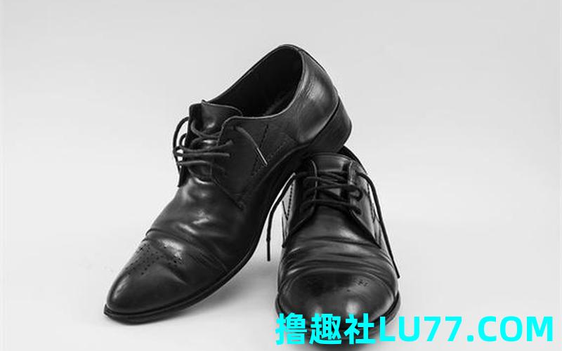 梦见皮鞋很长 梦见皮鞋很长