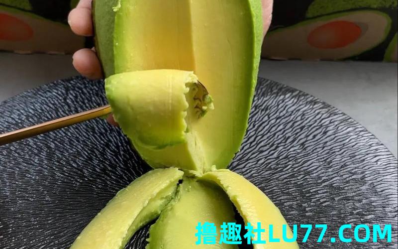 孕妇梦见牛油果