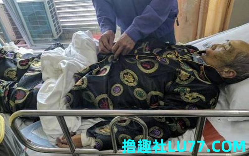 梦见老人穿寿衣但没死 梦见老人穿寿衣但没死