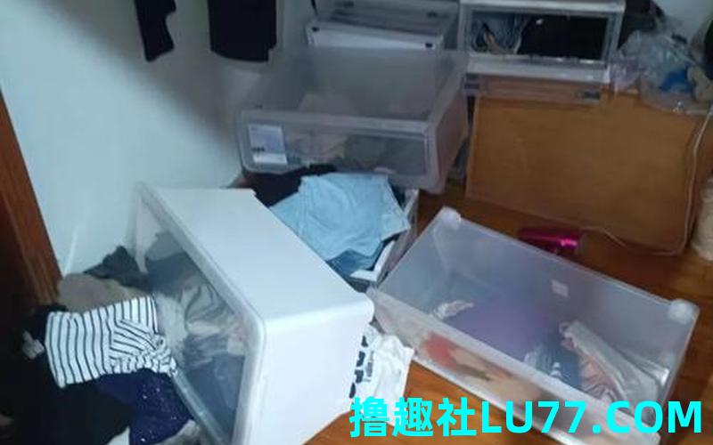梦见躲到柜子