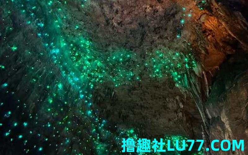 梦见逛溶洞