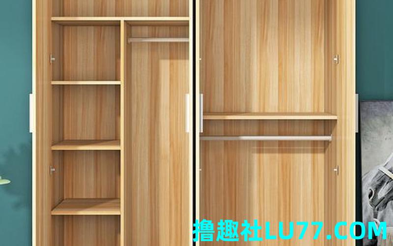 梦见衣柜是空的