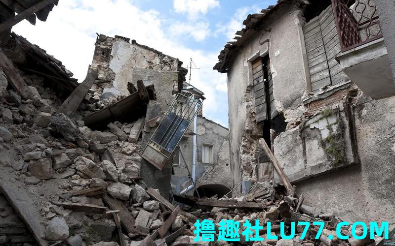 梦见古建筑倒塌 梦见古建筑倒塌