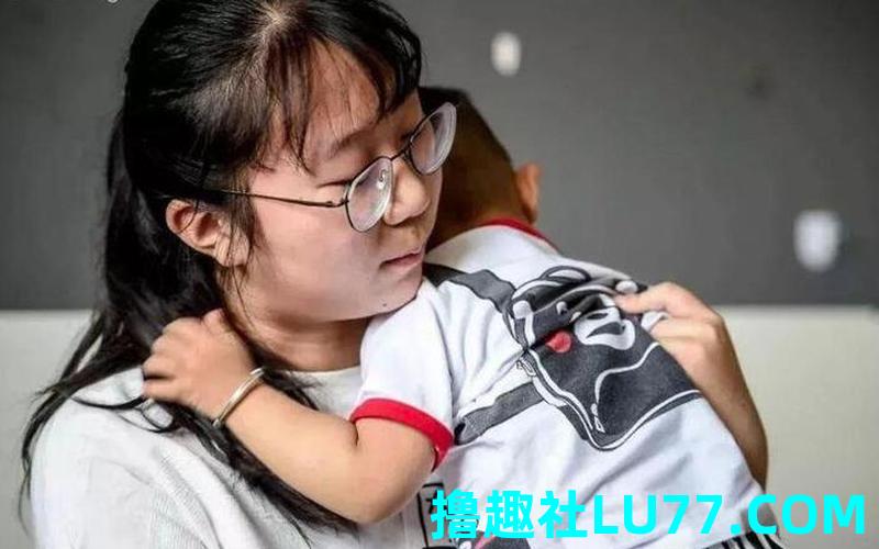 我梦见抱小孩给别人了