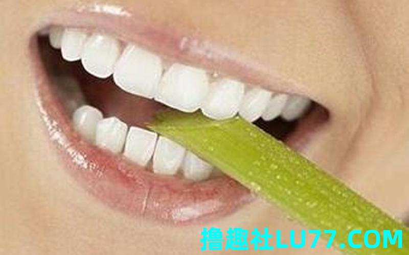 梦见舔牙齿 梦见舔牙齿
