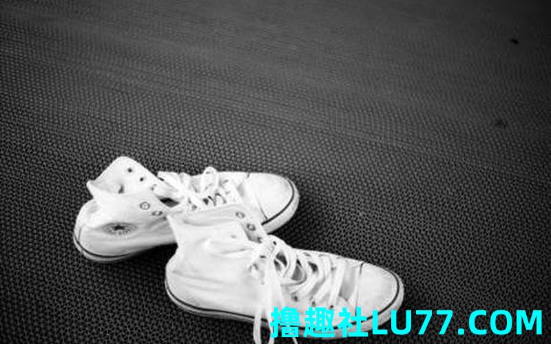梦见鞋没湿是什么意思
